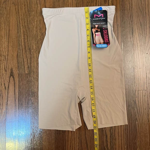 Maidenform High Waist Shortly Light Smooths Cool Comfort Shaper Size XL New - Picture 3 of 10